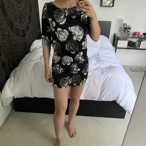 Tobi floral dress